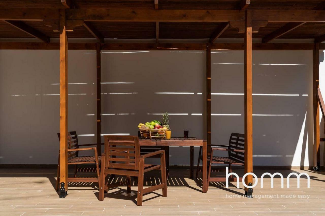 Nemeseos Ground Floor Homm Apartment With Roof Garden And Wading Pool Atena Exterior foto